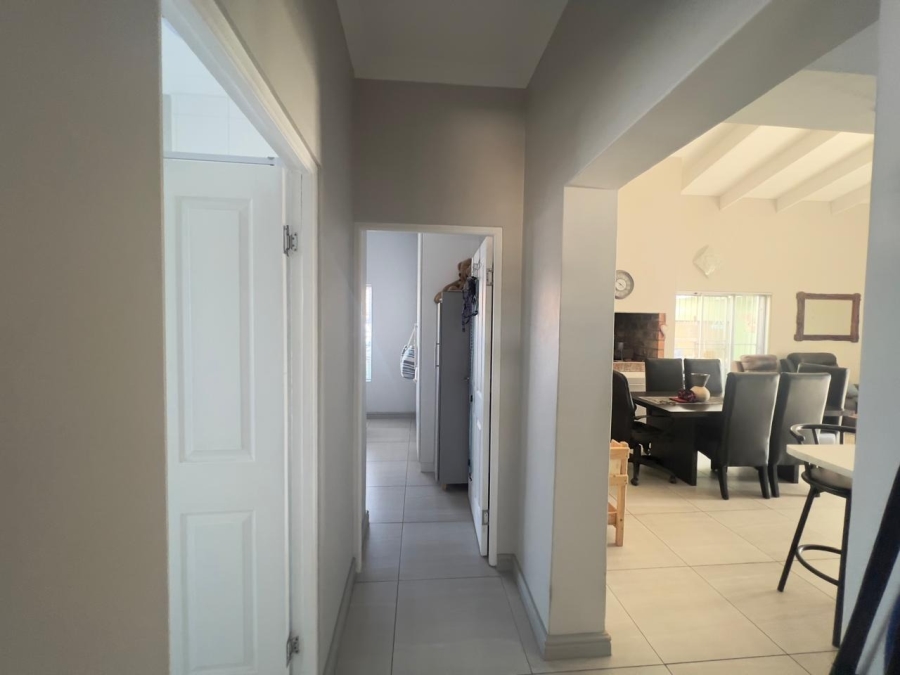 2 Bedroom Property for Sale in Vredenburg Western Cape